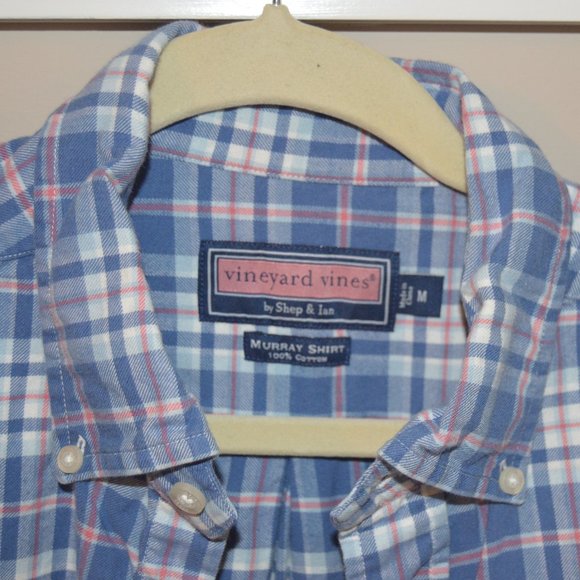 Vineyard Vines Button Down - Picture 2 of 2